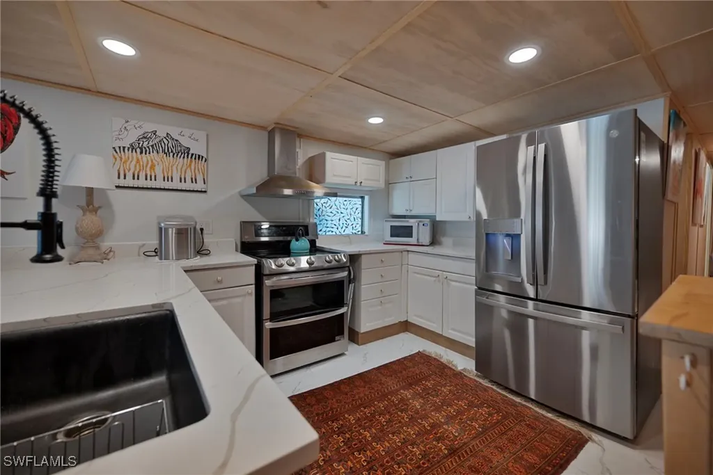 777 Walkerbilt Road Naples FL 34110