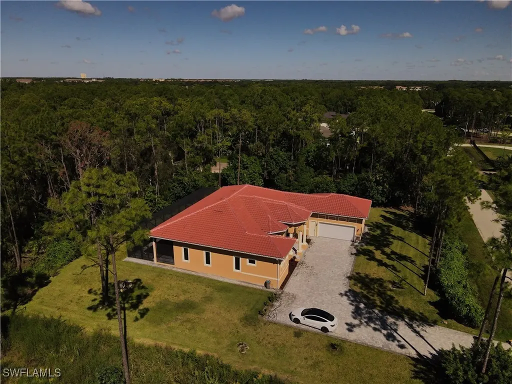 24200 Dietz Drive Bonita Springs FL 34135