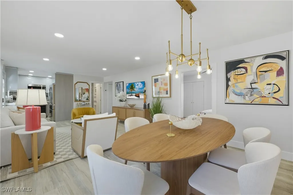 609 12th Avenue S Naples FL 34102