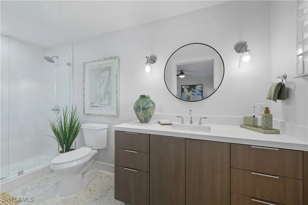609 12th Avenue S Naples FL 34102