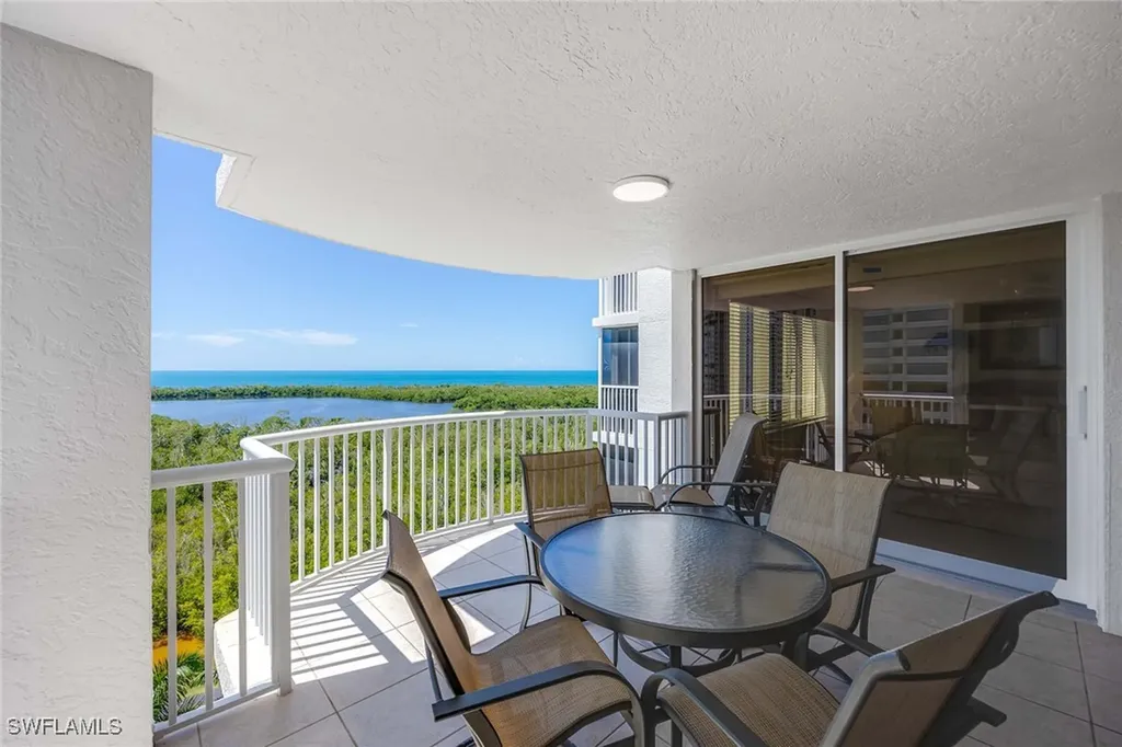 6849 Grenadier Boulevard Naples FL 34108