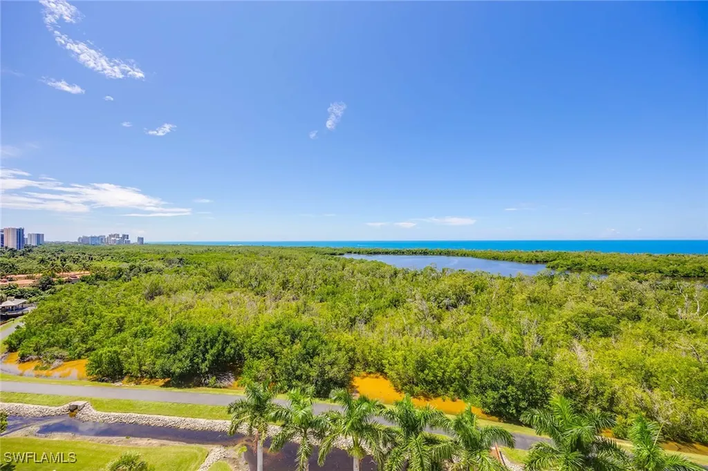 6849 Grenadier Boulevard Naples FL 34108