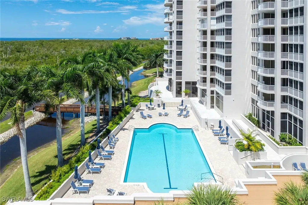 6849 Grenadier Boulevard Naples FL 34108