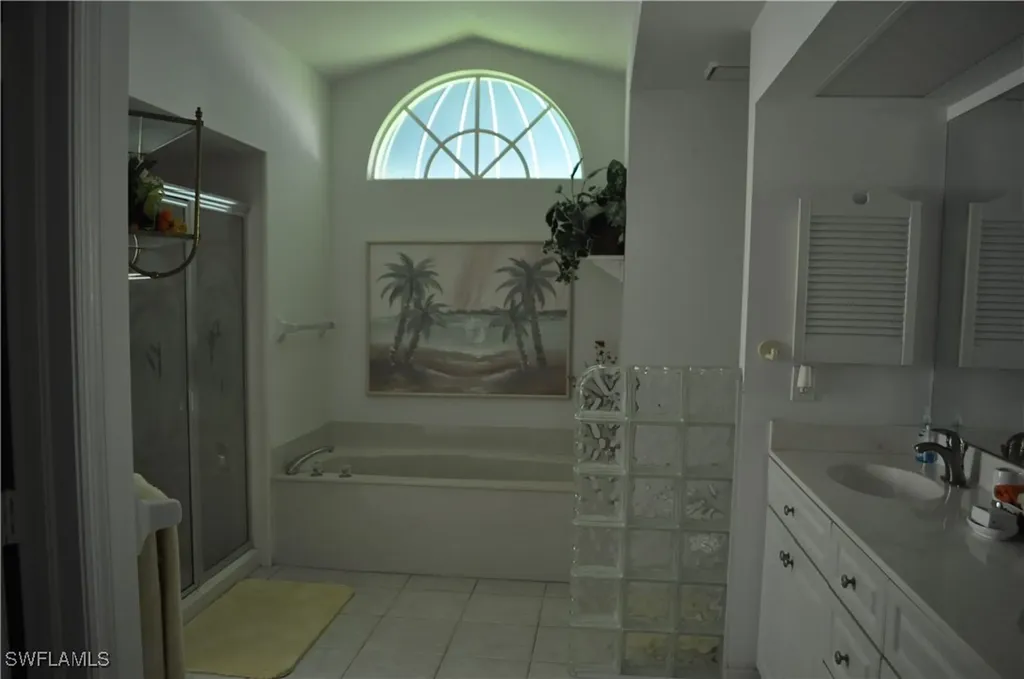 431 Dundee Court Naples FL 34104