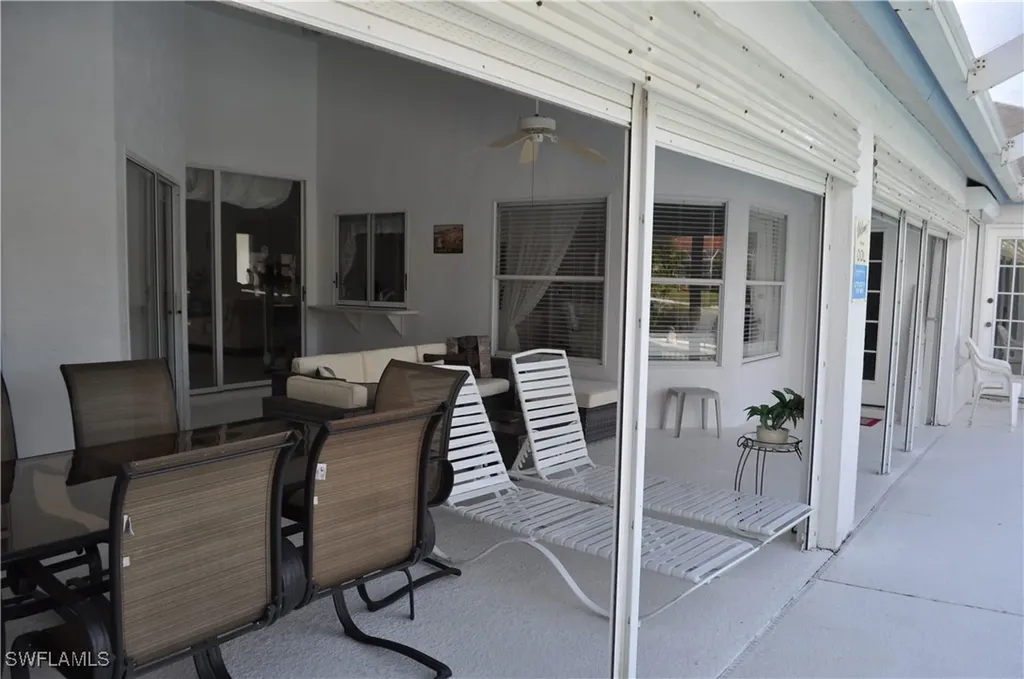 431 Dundee Court Naples FL 34104