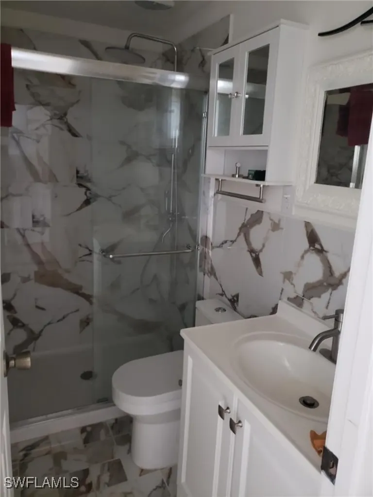 11 Muleshoe Trail Naples FL 34113