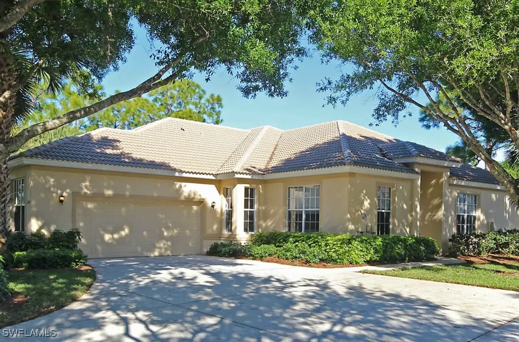 6855 Old Banyan Way Naples FL 34109