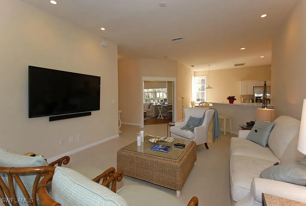 6855 Old Banyan Way Naples FL 34109
