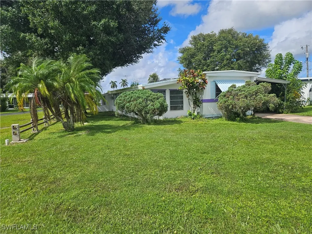 2012 S Olga Drive Fort Myers FL 33905