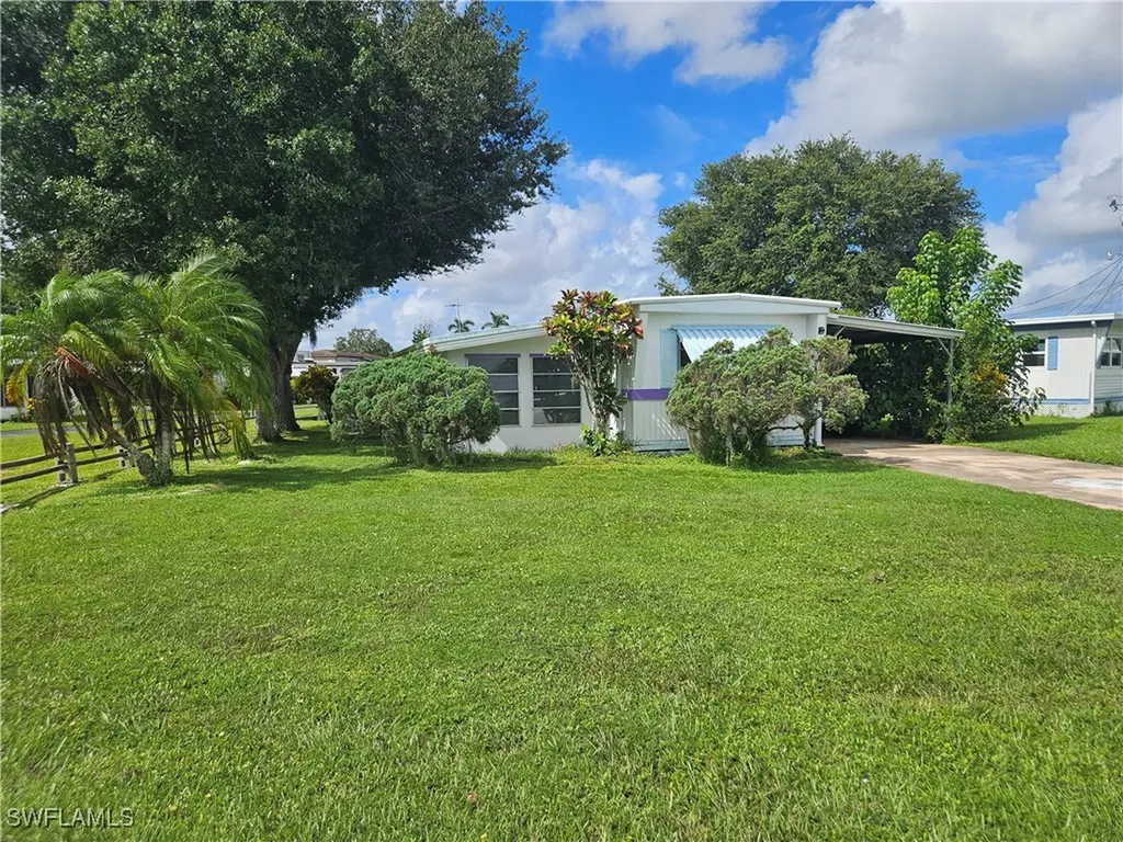 2012 S Olga Drive Fort Myers FL 33905