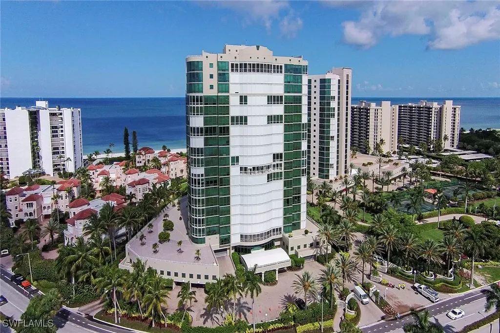 3971 Gulf Shore Boulevard N Naples FL 34103