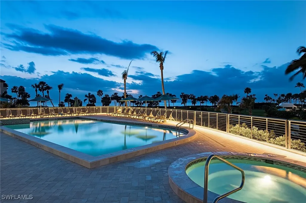 3971 Gulf Shore Boulevard N Naples FL 34103