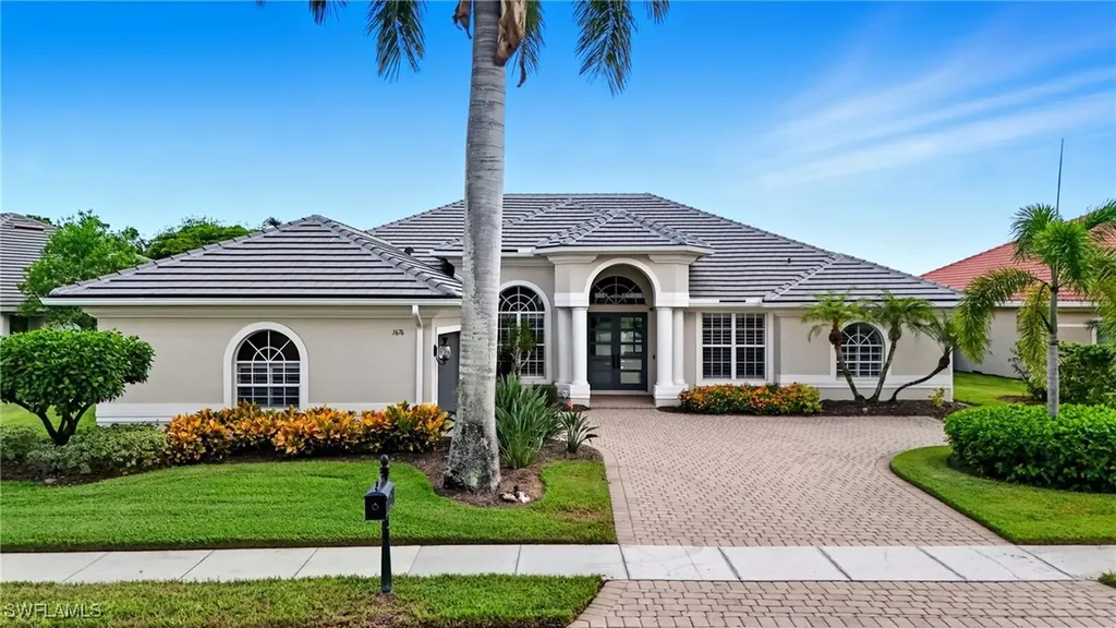 Naples FL, 1676 Manchester Court