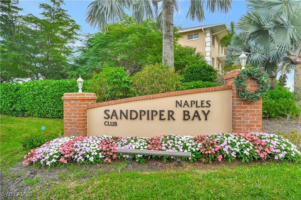 3071 Sandpiper Bay Circle Naples FL 34112