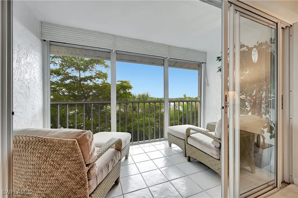 3071 Sandpiper Bay Circle Naples FL 34112