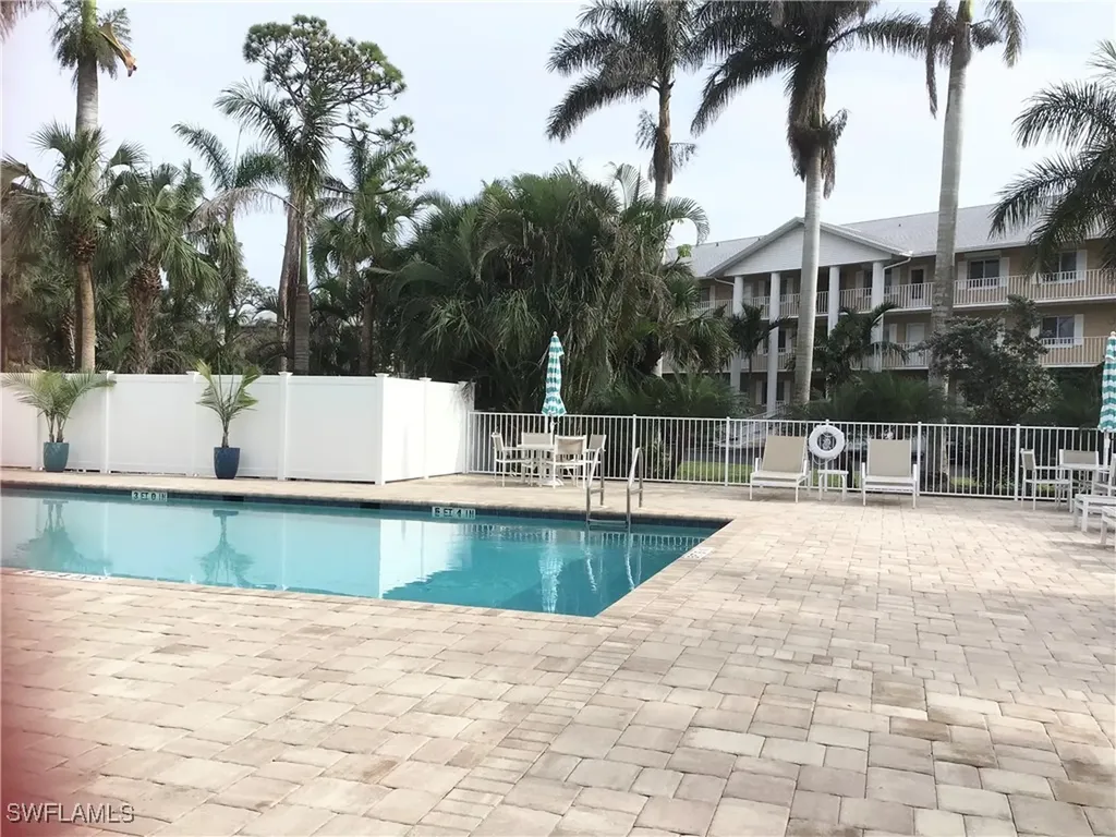 3071 Sandpiper Bay Circle Naples FL 34112