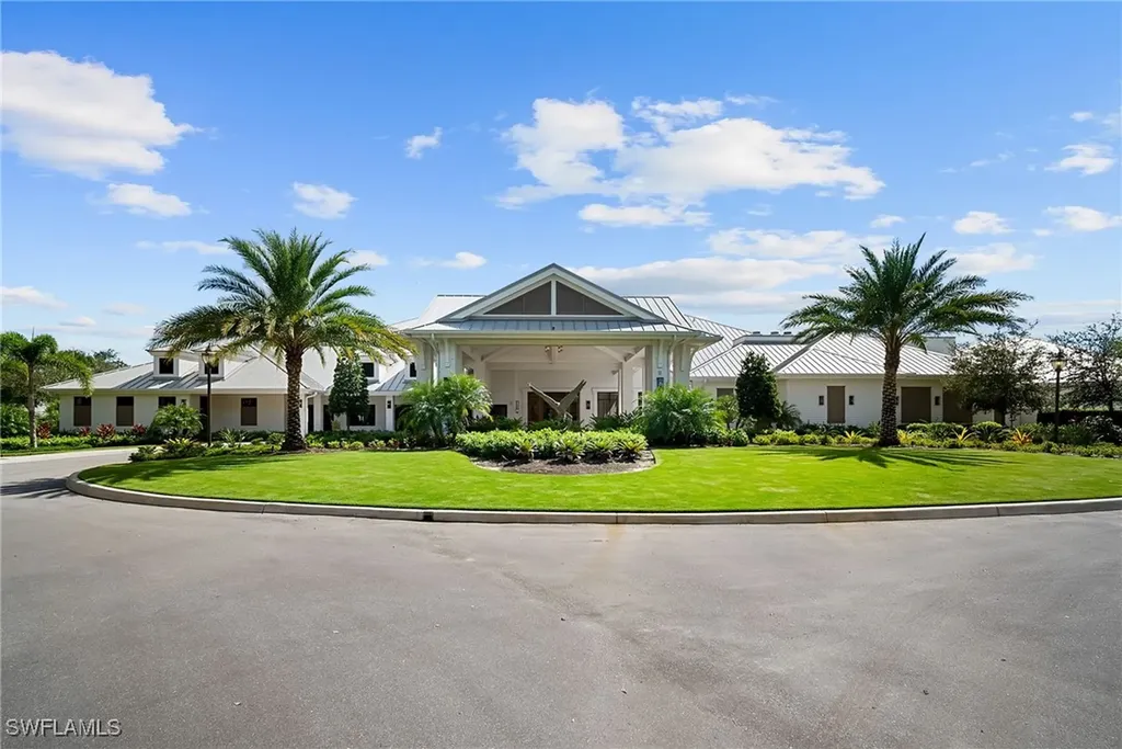 760 Waterford Drive Naples FL 34113