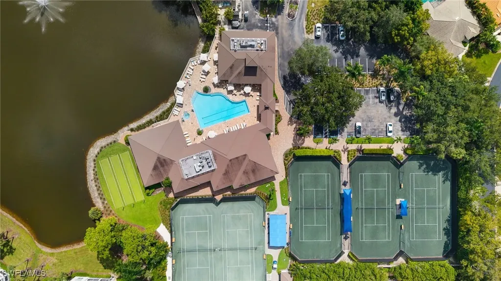 760 Waterford Drive Naples FL 34113