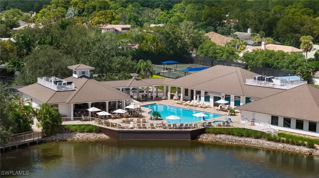 760 Waterford Drive Naples FL 34113