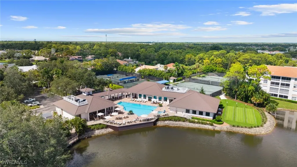 760 Waterford Drive Naples FL 34113