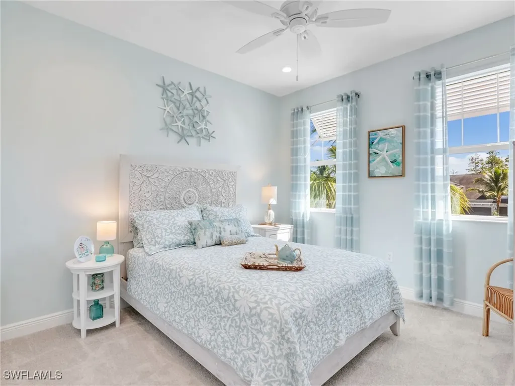 2543 Seychelles Drive Naples FL 34112