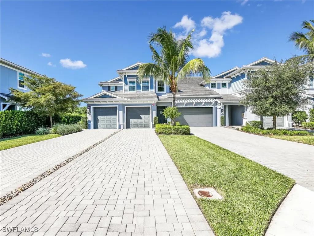 2543 Seychelles Drive Naples FL 34112