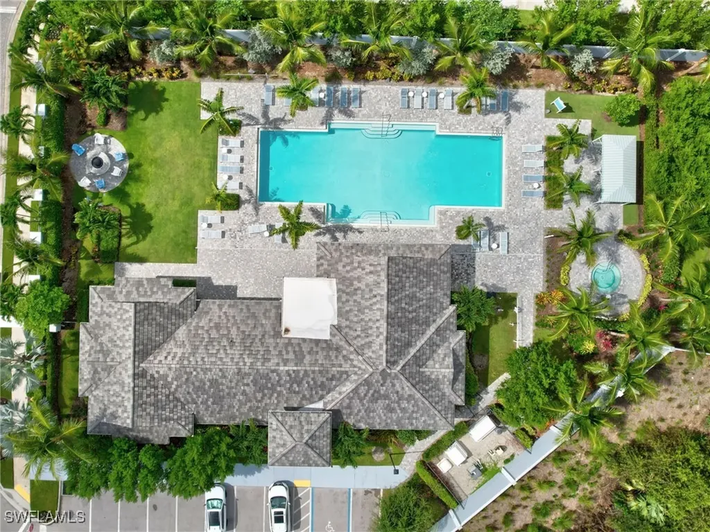 2543 Seychelles Drive Naples FL 34112
