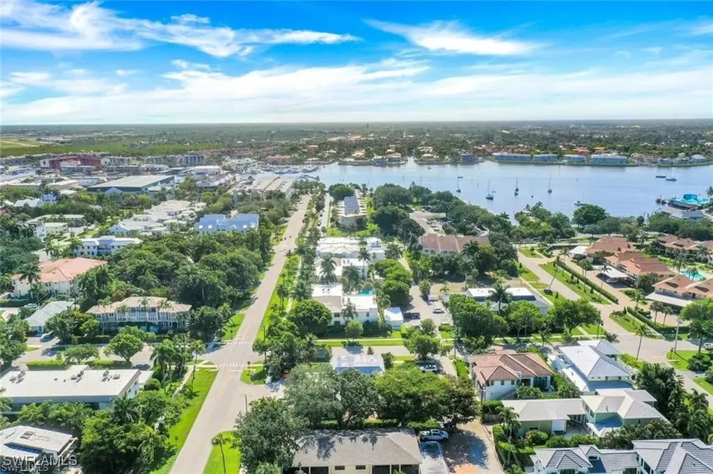 780 10th Avenue S Naples FL 34102