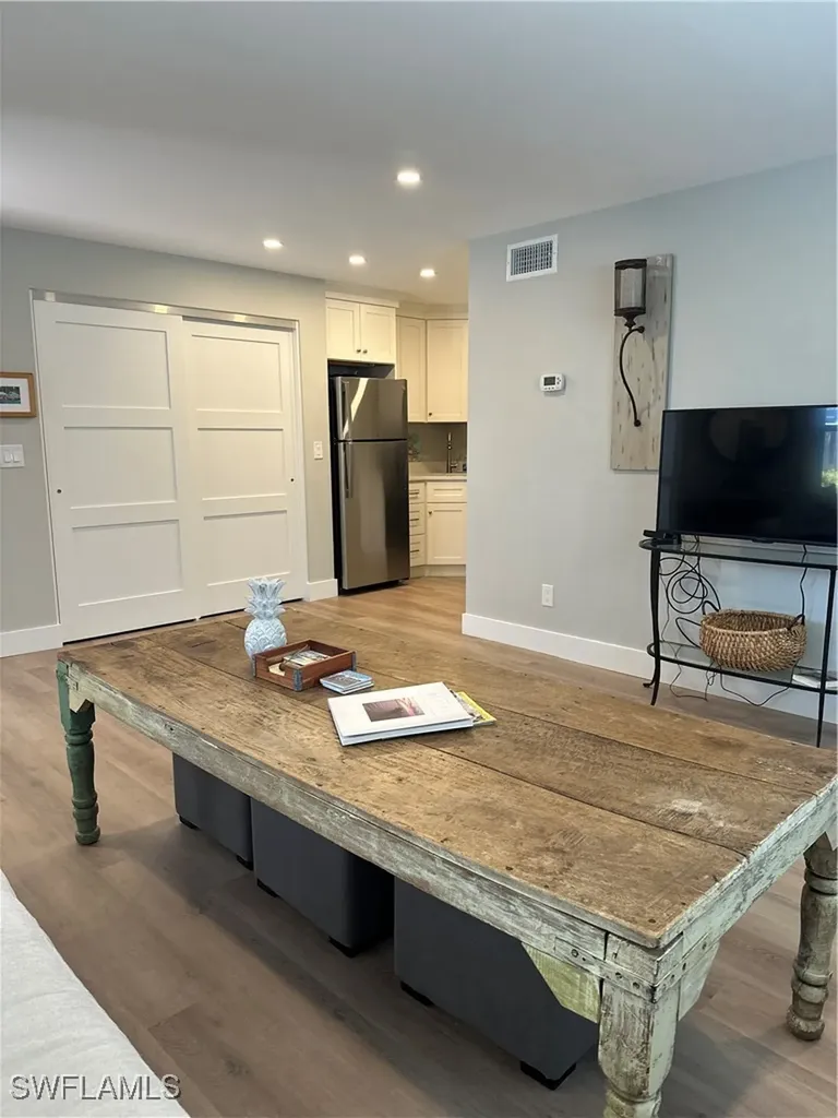 780 10th Avenue S Naples FL 34102