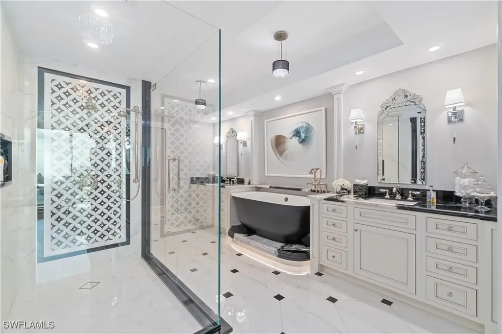 3971 Gulf Shore Boulevard N Naples FL 34103