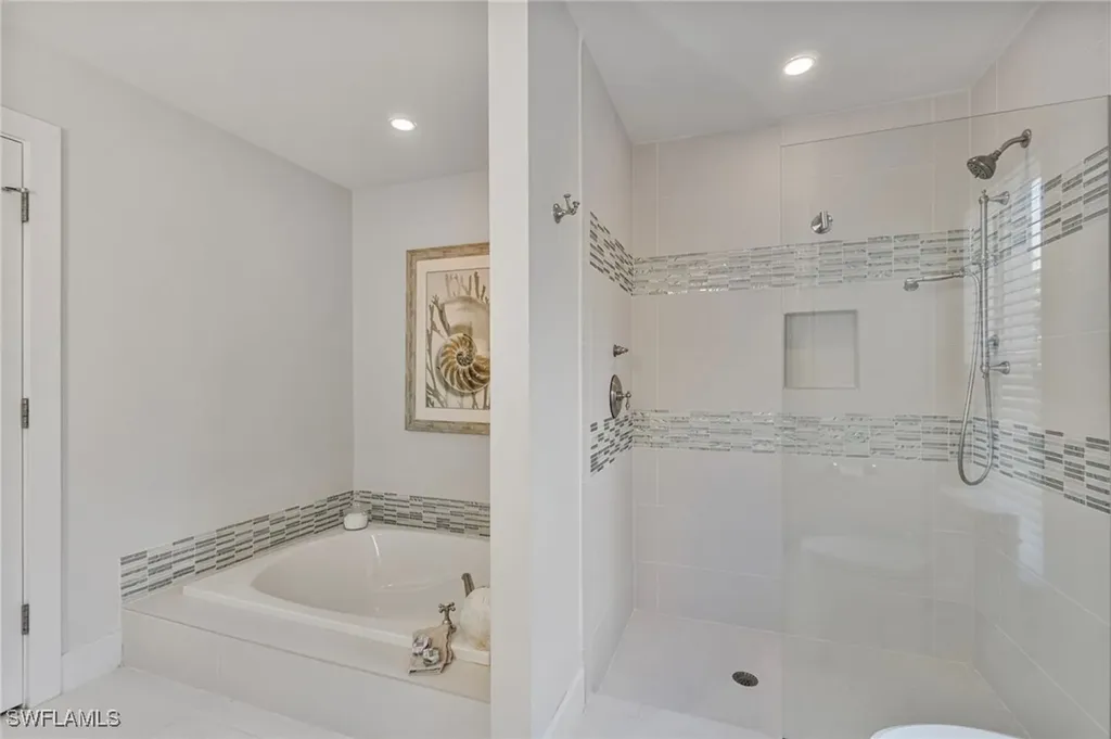 4467 Silver Fox Drive Naples FL 34119