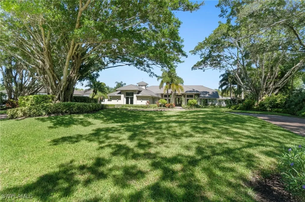 4467 Silver Fox Drive Naples FL 34119