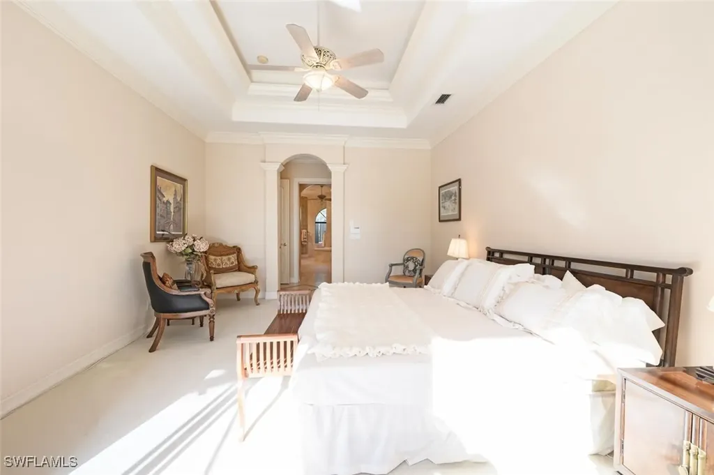 3022 Gainesborough Court Naples FL 34105