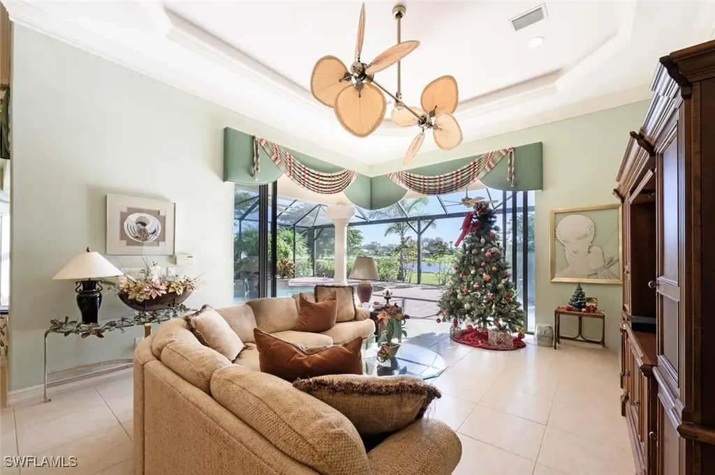 3022 Gainesborough Court Naples FL 34105