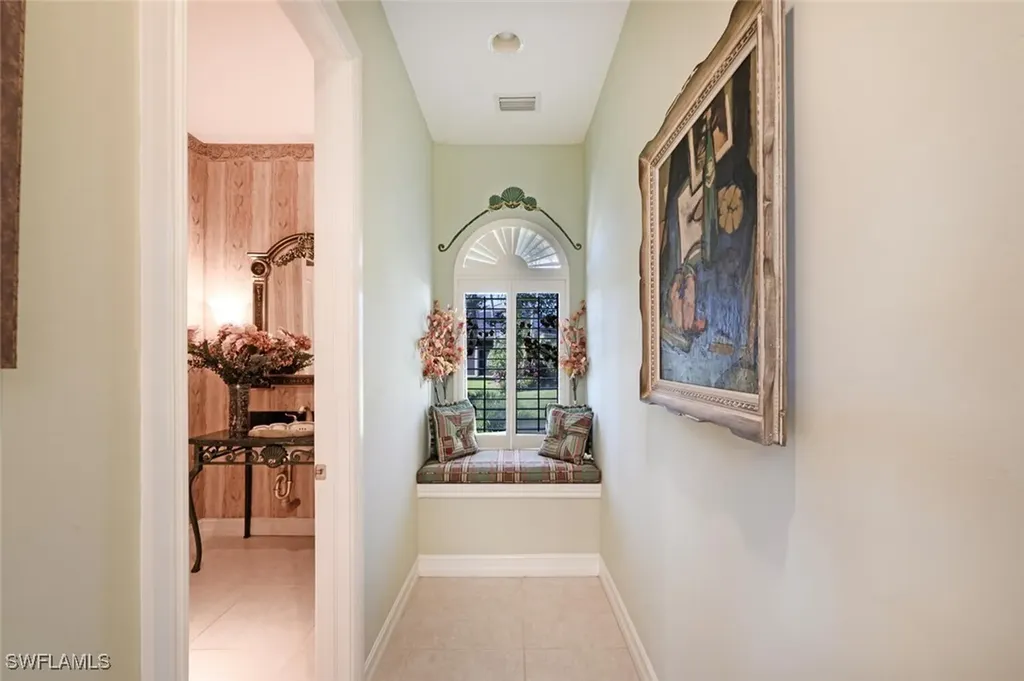 3022 Gainesborough Court Naples FL 34105