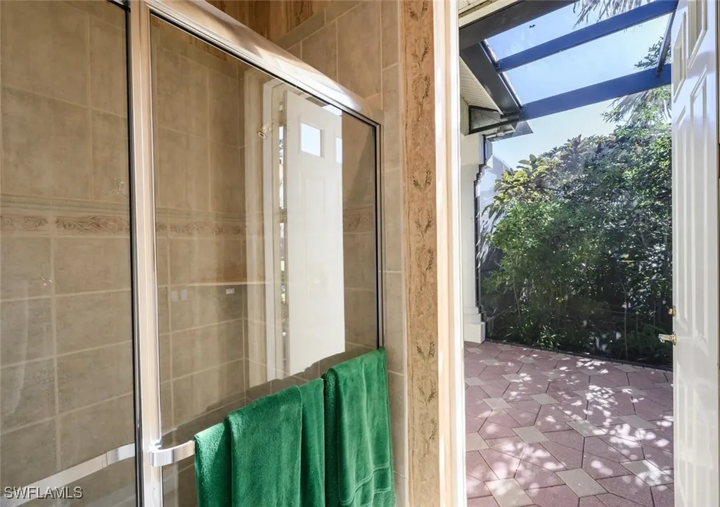 3022 Gainesborough Court Naples FL 34105