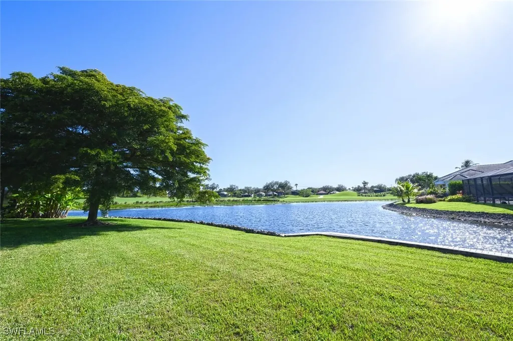 3022 Gainesborough Court Naples FL 34105