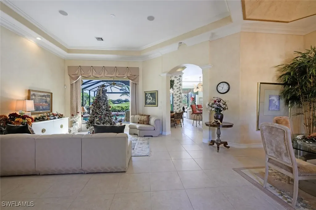 3022 Gainesborough Court Naples FL 34105