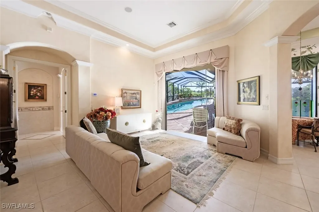 3022 Gainesborough Court Naples FL 34105