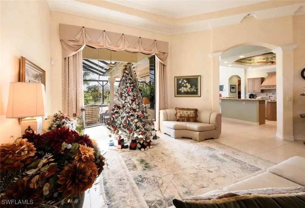 3022 Gainesborough Court Naples FL 34105