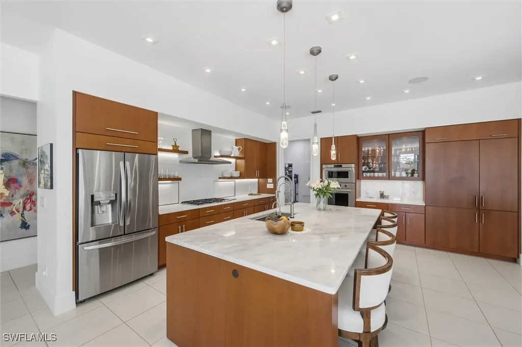 671 Henley Drive Naples FL 34104