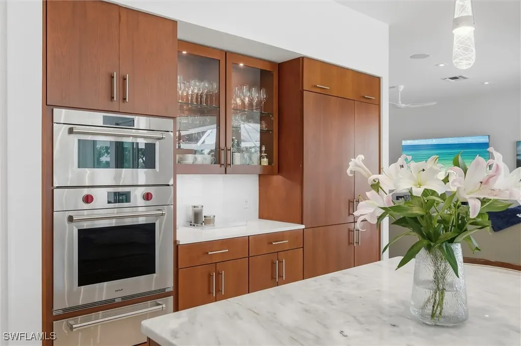 671 Henley Drive Naples FL 34104