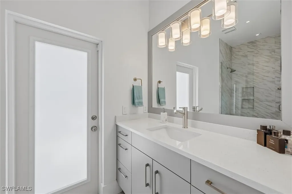 671 Henley Drive Naples FL 34104