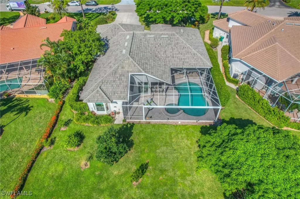 671 Henley Drive Naples FL 34104