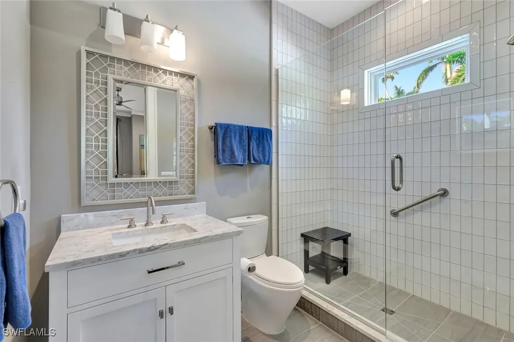 160 Broad Avenue S Naples FL 34102