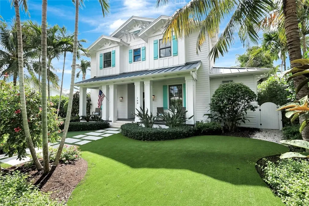 160 Broad Avenue S Naples FL 34102