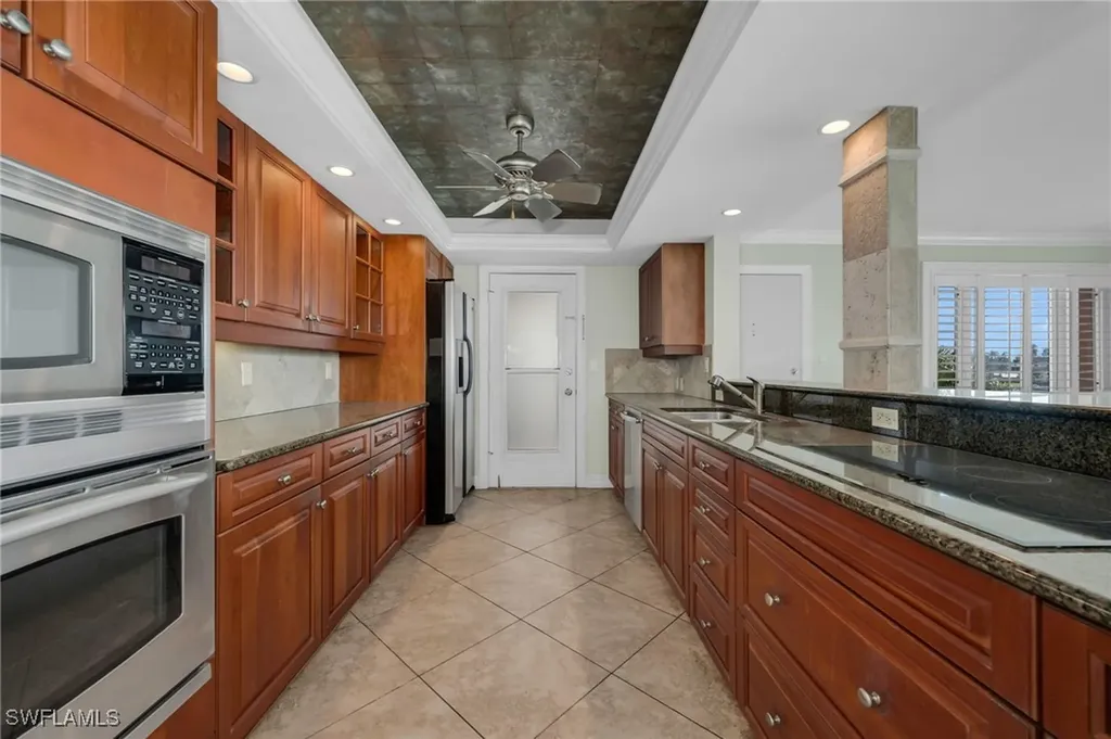 222 Harbour Drive Naples FL 34103