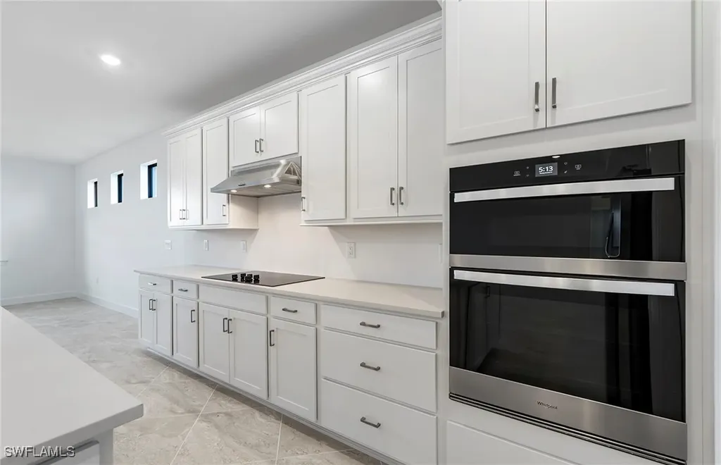 17025 Bishop Boulevard Alva FL 33920