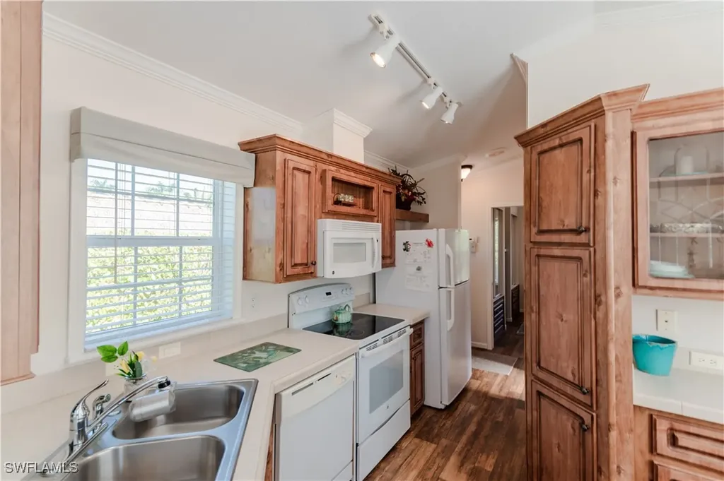 5500 Cypress Trail Resort Circle Fort Myers FL 33905