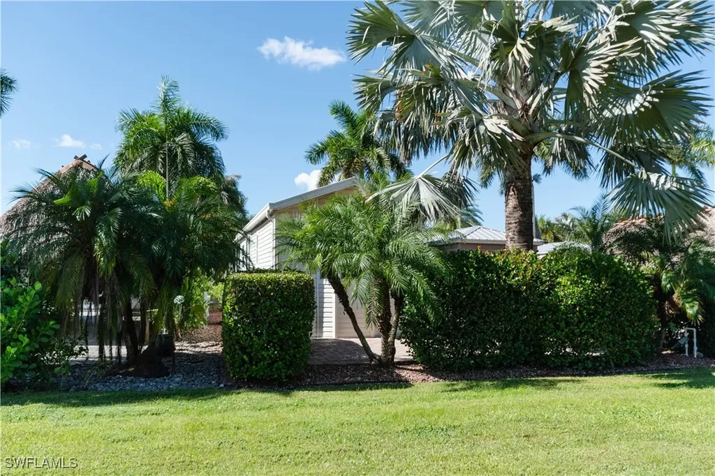 5500 Cypress Trail Resort Circle Fort Myers FL 33905